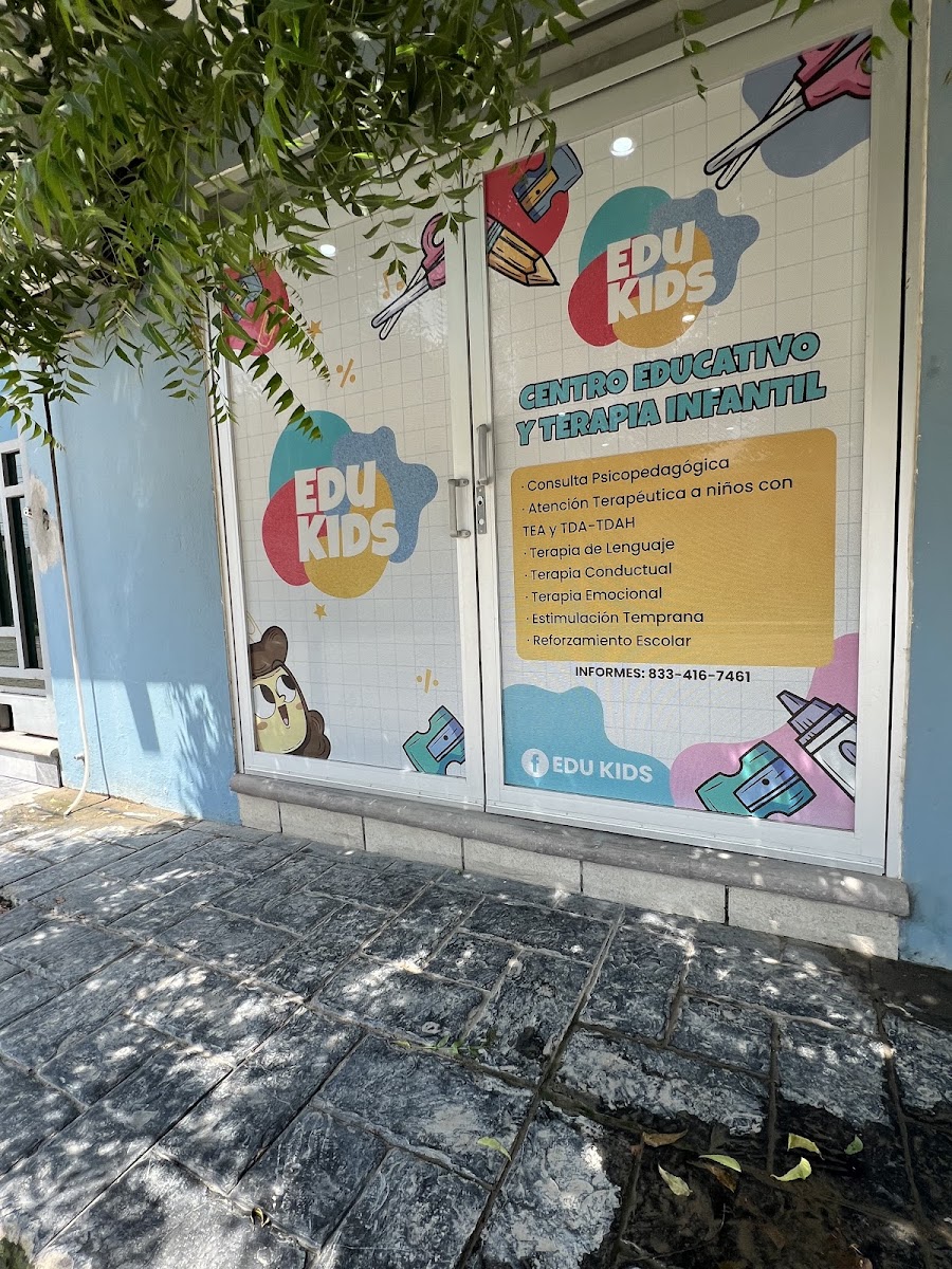 Entrada del consultorio Edu Kids
